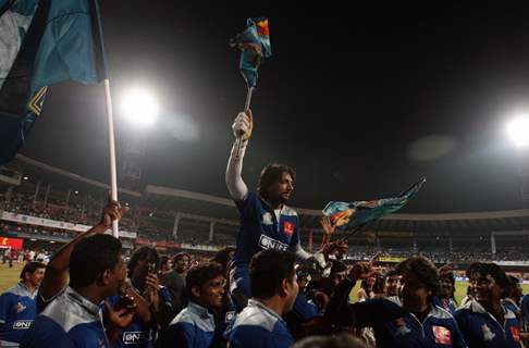 Celebrity Cricket League 2013 (CCL) Finals between Karnataka Bulldozers vs Telugu Warriors at the Chinnaswamy Stadium in Bengaluru