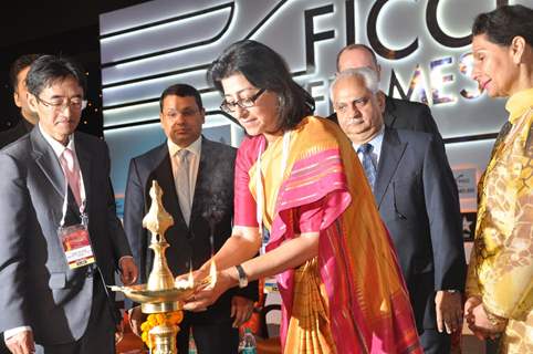 Kareena at the inauguration of FICCI Frames 2013