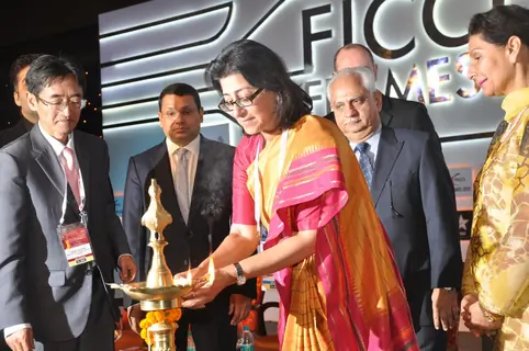 Kareena at the inauguration of FICCI Frames 2013