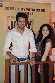 Manish Paul at Premiere of movie Jolly LLB