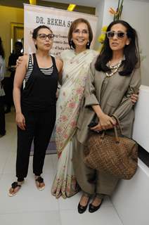 Dr. Rekha Sheth with Rani Mukherjee and Sunita Kapoor Celebrates the Prestigious MARIA DURAN Award