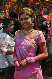 Rang De Colors Holi Party With Colors Artist
