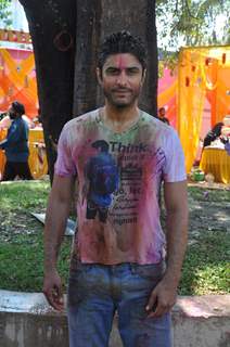 Rang De Colors Holi Party With Colors Artist