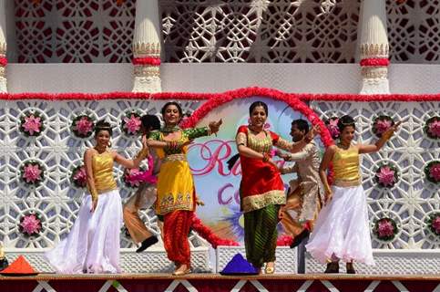 Bani and Rajji at Holi Ka Jashan, Rang De Colors Ke Sang