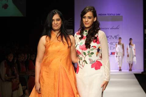 Hazel Keech as showstopper for designer Purvi Doshi at Lakme Fashion Week Summer 2013