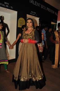 Bollywood Celebs snapped on Day 4 of Lakme Fashion Week Summer 2013