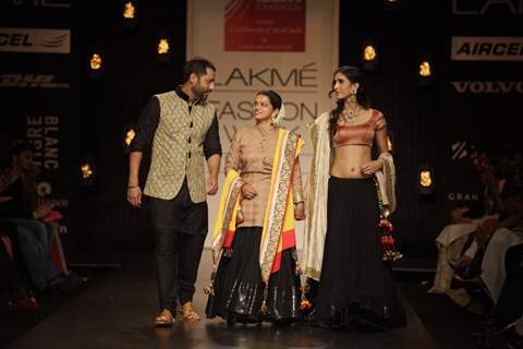 Celebs walk the ramp for Swades Foundation show by Vikram Phadnis at LFW