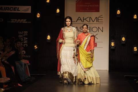 Celebs walk the ramp for Swades Foundation show by Vikram Phadnis at LFW