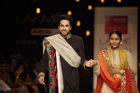 Celebs walk the ramp for Swades Foundation show by Vikram Phadnis at LFW