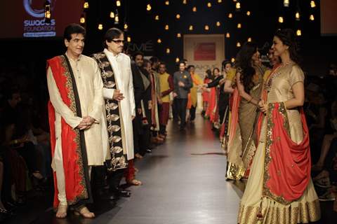 Celebs walk the ramp for Swades Foundation show by Vikram Phadnis at LFW