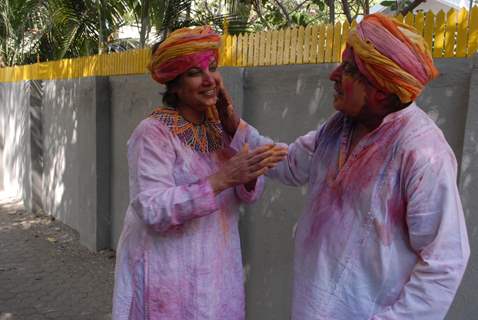 Javed Akhtar and Shabana Azmi celebrates Holi