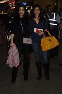 Celebs at Airpot Going to Toifa Awards