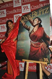 Vidya Balan unveils Cine Blitz magazine