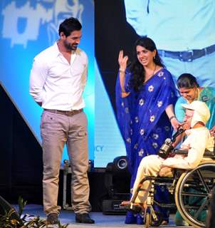 John Abraham and Shaina NC at Standard Chartered Charity Awards Night 2013