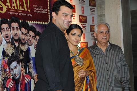 Siddharth Roy Kapur, Vidya Balan and Ramesh Sippy at Nautanki Saala special screening
