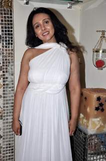 Suchitra Krishnamoorthi launched her new venture a designer candle store The Candlelight Company