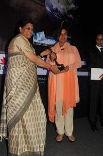 Celeb at Women Leaders in India Awards Ceremony in Hotel Taj Lands End in Bandra, Mumbai