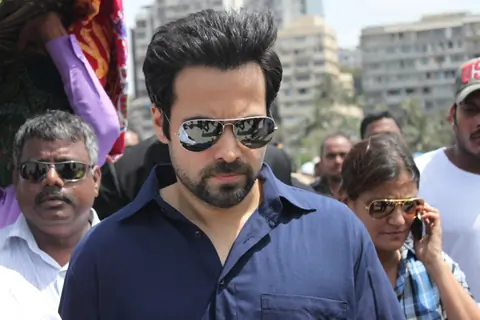Emraan Hashmi Visits Haji Ali Dargah Before 'Ek Thi Daayan' Release
