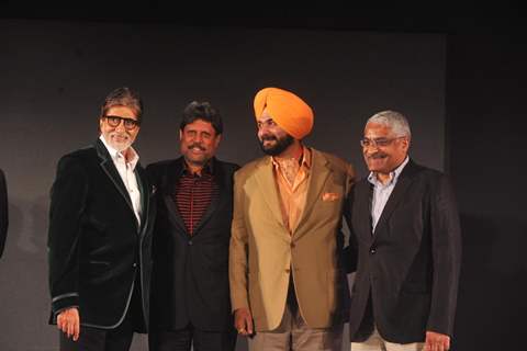 Big B & Kapil Dev unveil Siddhu's 'Sherry on Topp'