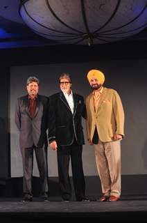 Big B & Kapil Dev unveil Siddhu's 'Sherry on Topp'