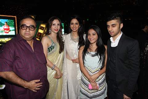 Srievi with Rajkumar Santoshi, Manila, Tanisha at Sahara Pariwar Bash For Padma Shri Sridevi