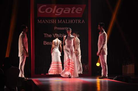 Colgate unravel the Sonam Kapoor's beauty Secret Along With Manish Malhotra's Fashion Show