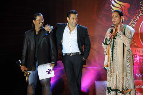 Raju Nag and Salman Khan at Bharat and Dorris Hair and Makeup Awards
