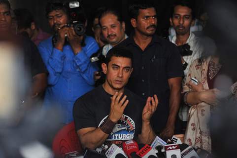 Aamir Khan interacts with the media on competing 25 glorious years