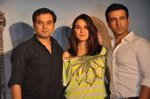 Press Meet Film Love in Paris