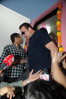 Sanjay Dutt inagurate Mobile Mammography Unit