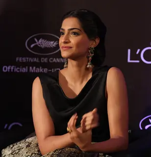 Sonam Kapoor at the launch of L'Or Sunset by Loreal Paris and unveiling of her look for Cannes 2013