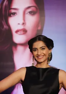 Sonam Kapoor at the launch of L'Or Sunset by Loreal Paris and unveiling of her look for Cannes 2013