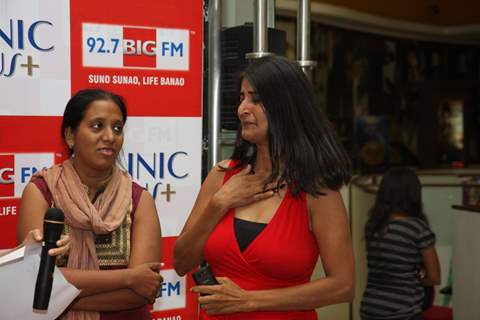 Shweta Tiwari Celebrates Mother's Day with 92.7 Big F.M