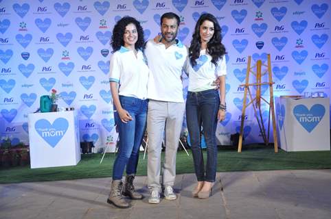 Celebs at P&G 'Thank you mom'