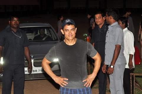 Aamir Khan playing football with his family