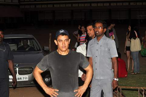 Aamir Khan playing football with his family