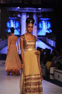 Sameera Reddy walks for designer Neeta Lulla at the grand Finale of Rajasthan Fashion Week