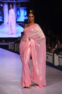 Sameera Reddy walks for designer Neeta Lulla at the grand Finale of Rajasthan Fashion Week