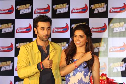 Ranbir Kapoor & Deepika Padukone at Close Up event for promotion of Yeh Jawani Hai Deewani