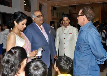 Sridevi and Dharmendra at Prabodh Davkhare's birthday bash