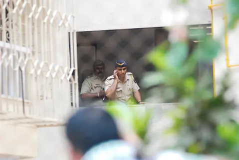 Mahesh Bhatt & Raza Murad Visits Jia Khan's Residence at Juhu