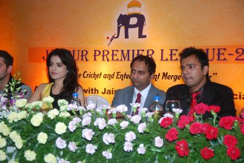 Jaipur Premier League Season 2 Launched by Neil Nitin Mukesh & Ameesha Patel