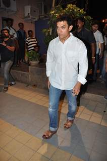 Aamir Khan attend actress Jiah Khan condolence meet in Mumbai