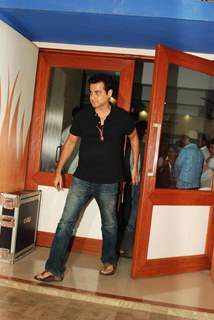 Sanjay Kapoor attend actress Jiah Khan condolence meet in Mumbai