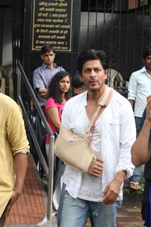 Shahrukh Khan attend Priyanka Chopra's father's funeral