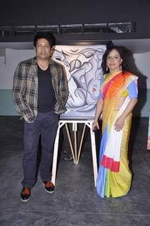 Sangeeta Bambini, Javed Akhtar and Shekhar Suman during Sangeeta's solo Art Show