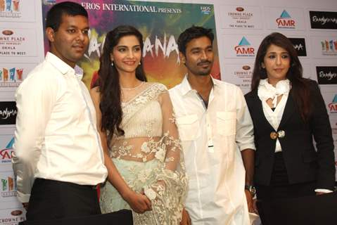 Sonam Kapoor, Dhanush and Krishika Lulla at the press meet for the film 'Raanjhanaa' in New Delhi