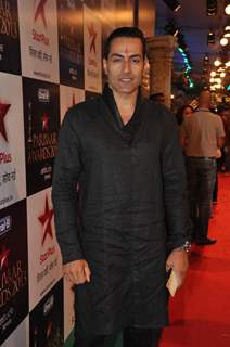 Sudhanshu Pandey at Star Parivaar Awards 2013