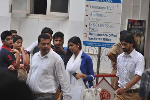 Priyanka Chopra's Father Shok Sabha at Hare Rama Hare Krishna Mandir