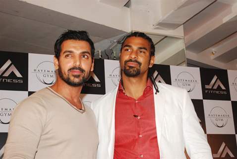 John Abraham announces fitness franchise with David Haye